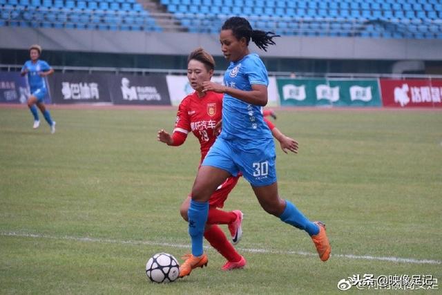 女排土超瓦基弗轻取4连胜 袁心玥替补登场进账1分