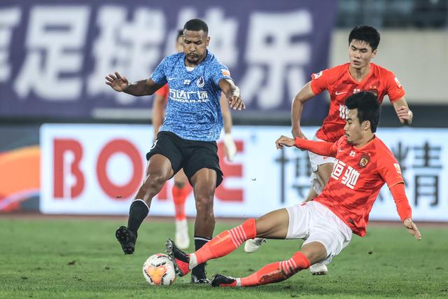 库里13分李凯尔8分 勇士擒灰熊3连胜排西部第2