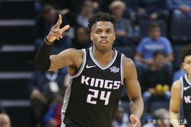 波神复出20分东契奇30+10 绿军大胜独行侠1-0